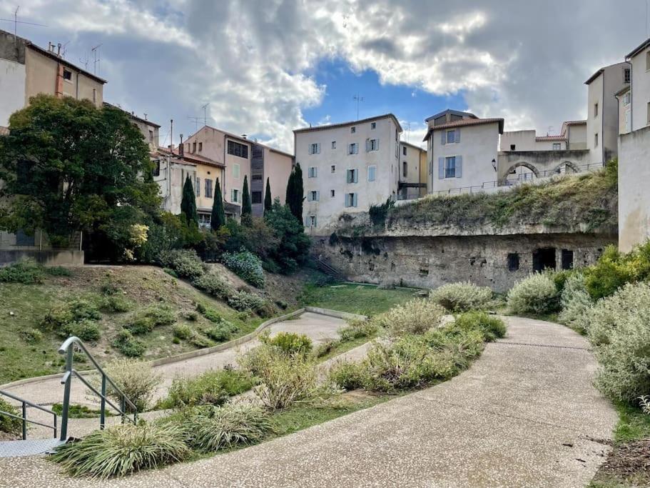 Le Moulin 2 - Arenes Romaines- Gare - Wifi- Tv Connecte Apartment *
