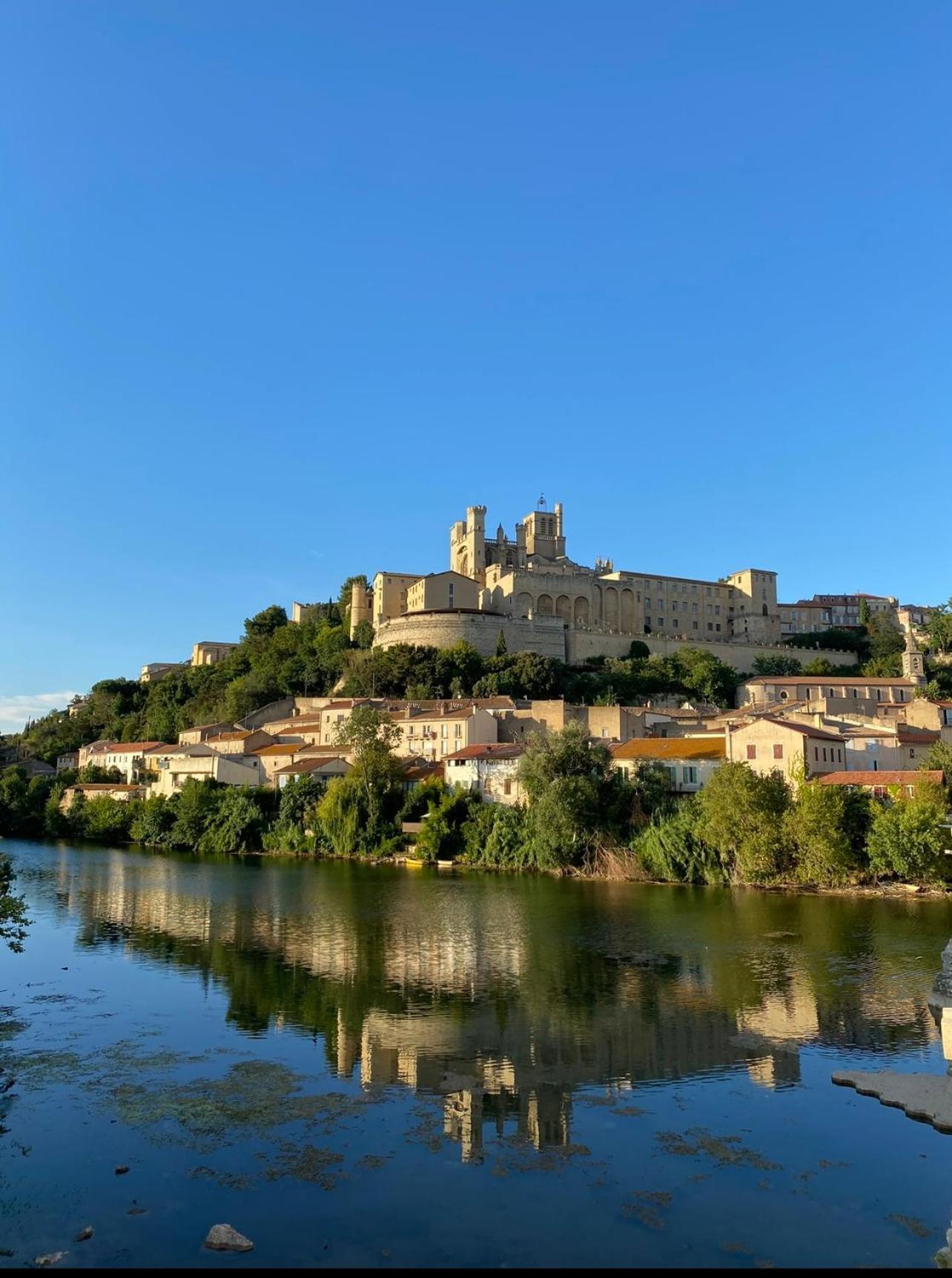 Le Moulin 2 - Arenes Romaines- Gare - Wifi- Tv Connecte Apartment *